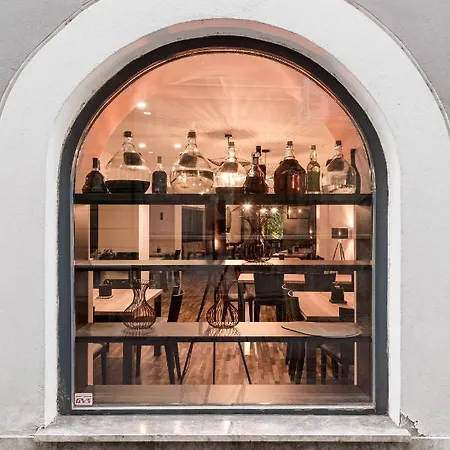 Situla Hostal *