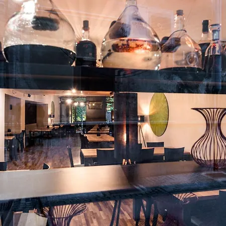 Hostal Situla *