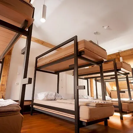Situla Hostal Novo Mesto