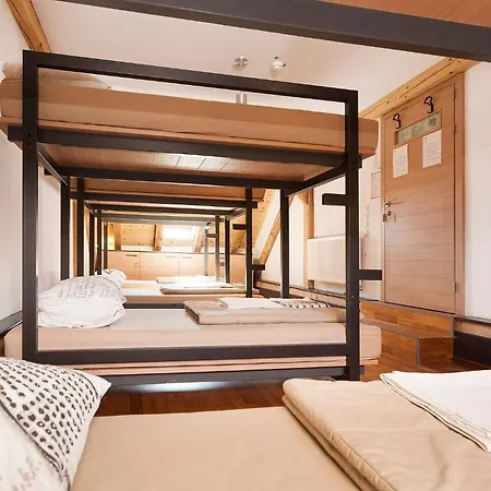 Situla Hostal *