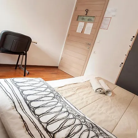 Situla Hostal *