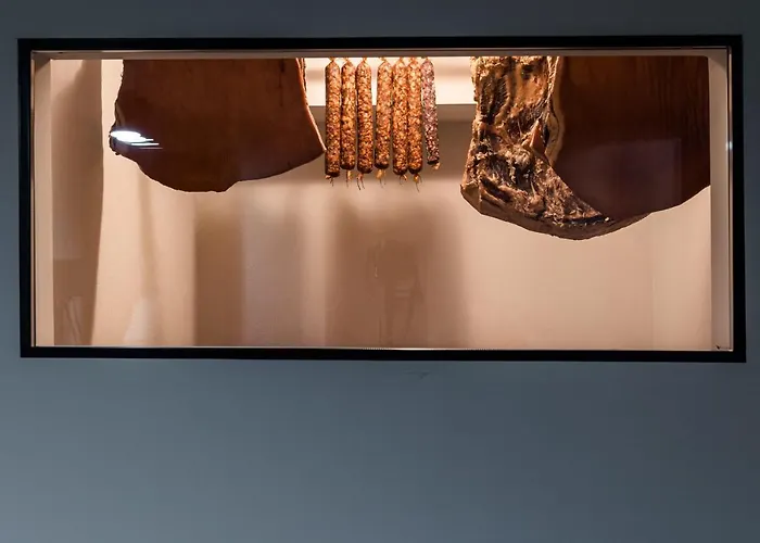 Situla אכסניה *